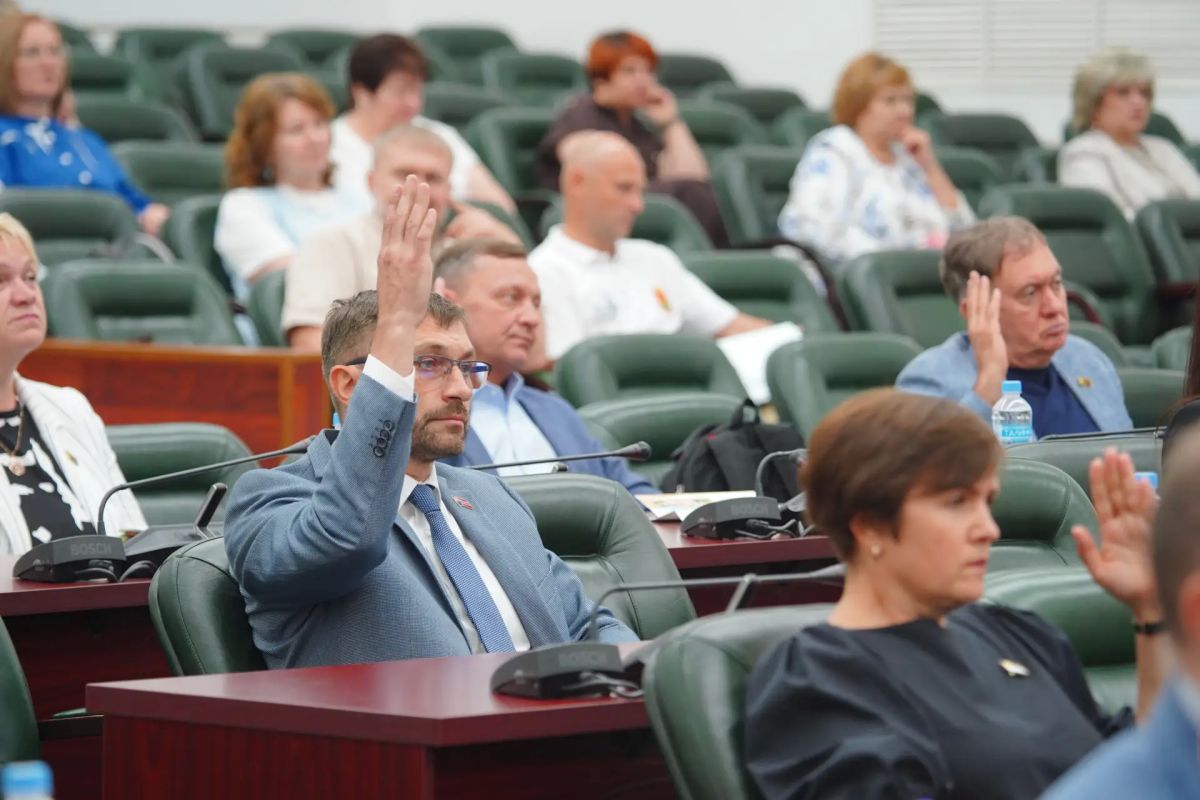 Депутаты Парламента Кузбасса расширили круг лиц, уполномоченных составлять протоколы о нарушении тишины и покоя Депутаты Парламента Кузбасса расширили круг лиц, уполномоченных составлять протоколы о нарушении тишины и покоя