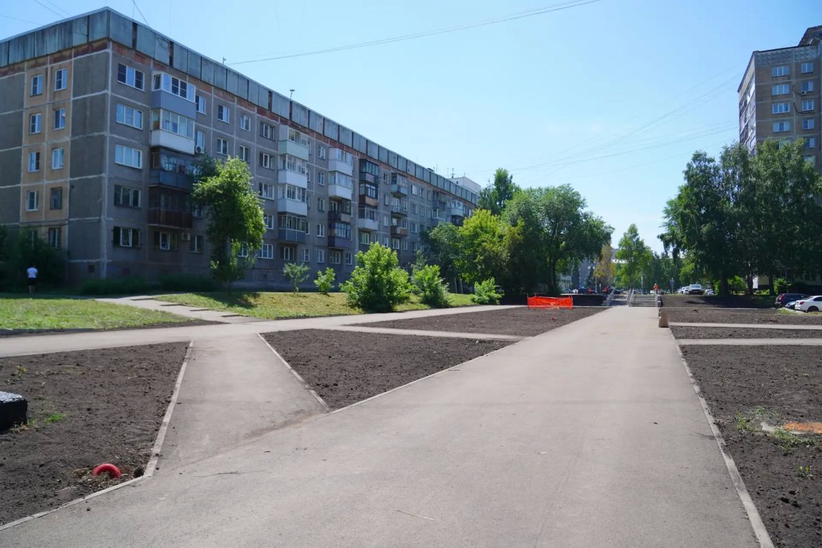 Губернатор проверил работы по строительству и благоустройству значимых объектов центрального района Новокузнецка Губернатор проверил работы по строительству и благоустройству значимых объектов центрального района Новокузнецка