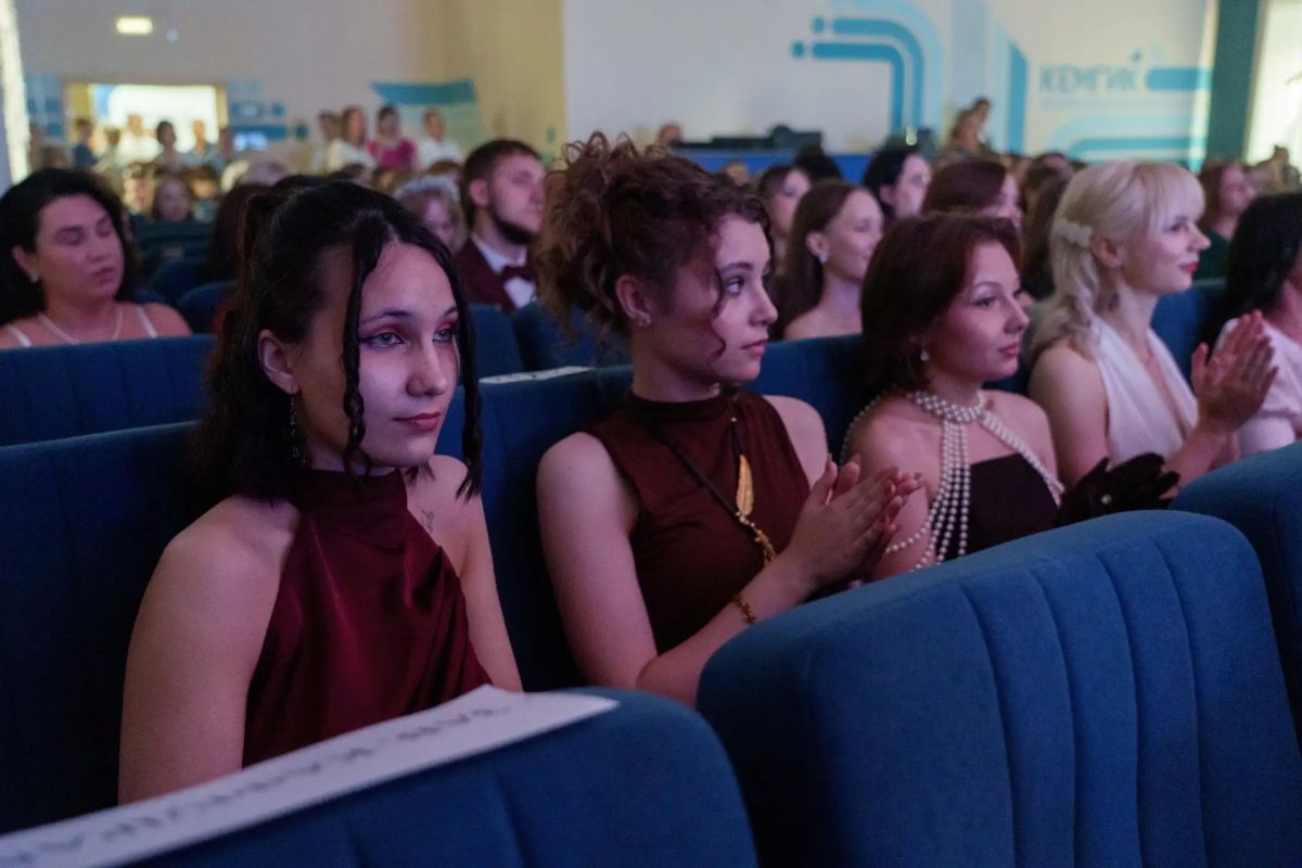В творческих колледжах и КемГИК прошли выпускные! В творческих колледжах и КемГИК прошли выпускные!