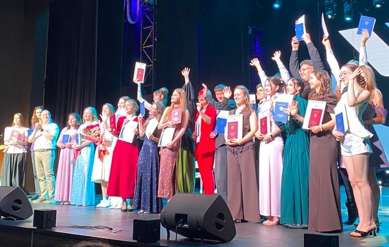 В творческих колледжах и КемГИК прошли выпускные! В творческих колледжах и КемГИК прошли выпускные!