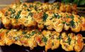 Как приготовить шашлык из куриной грудки на сковороде: вкусный рецепт для любых сезонов