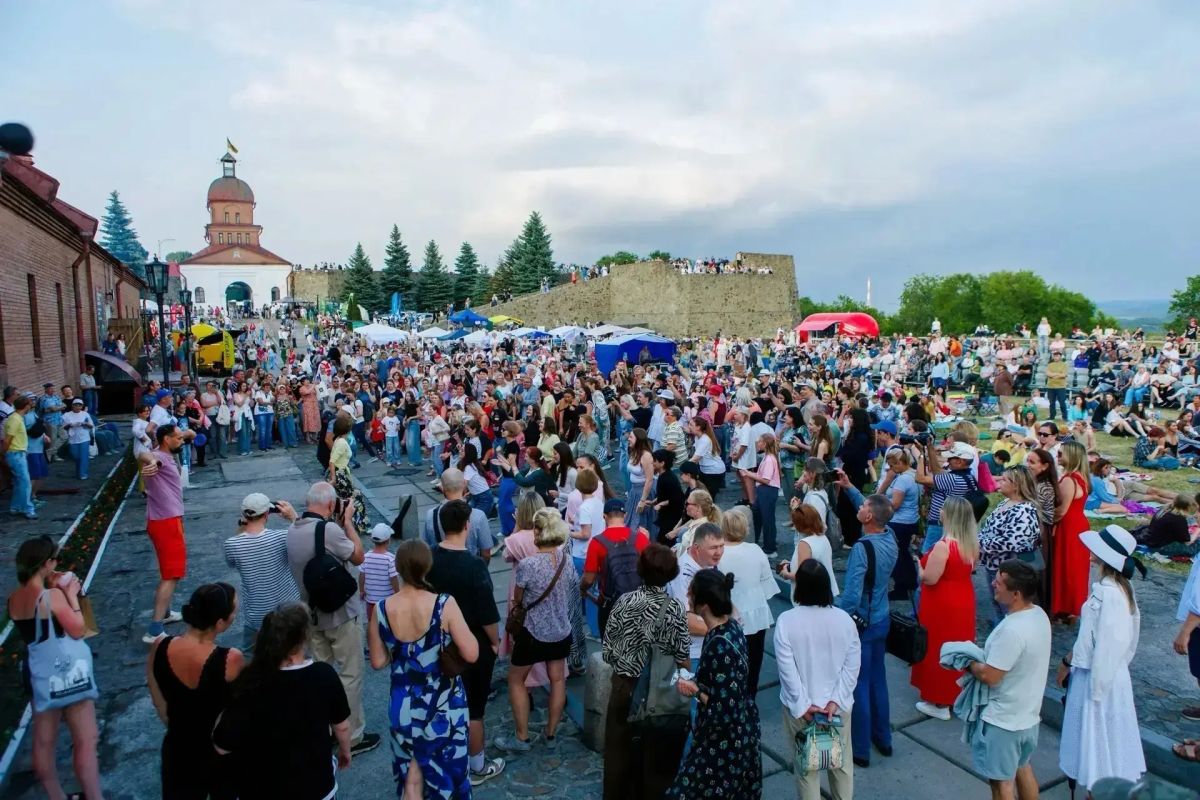 Лето в Кузбассе по-настоящему насыщенное! Лето в Кузбассе по-настоящему насыщенное!