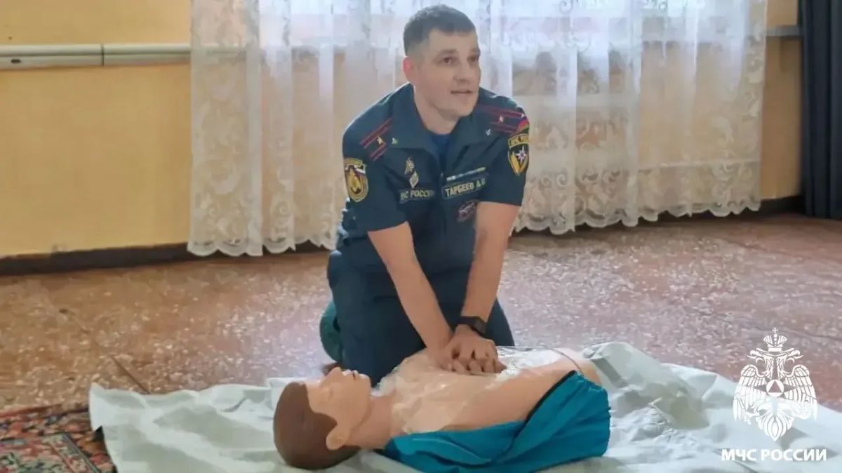 В Кузбассе детей учат спасать жизни