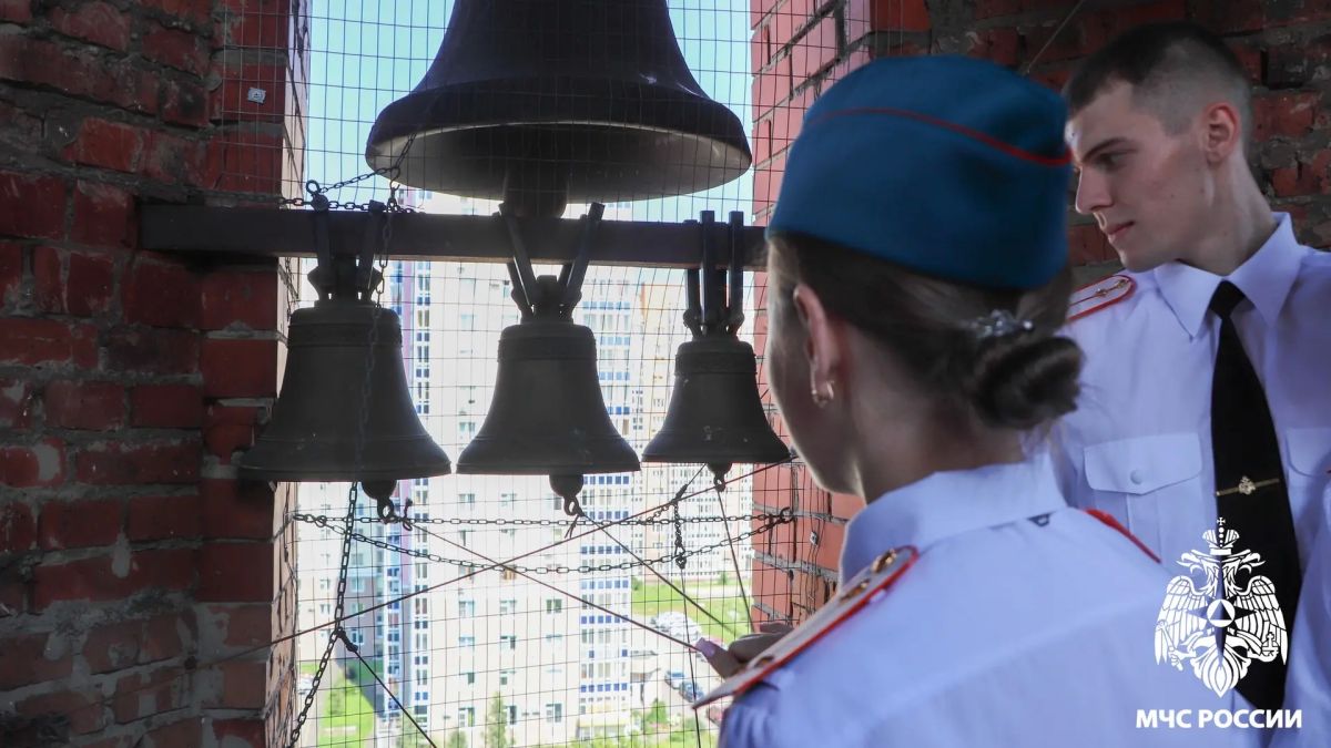В подразделения МЧС России Кузбасса прибыли молодые офицеры В подразделения МЧС России Кузбасса прибыли молодые офицеры