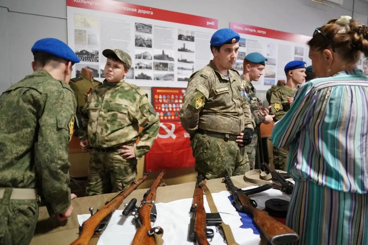 Уникальный передвижной музей «Поезд Победы» работает в Кемерове Уникальный передвижной музей «Поезд Победы» работает в Кемерове