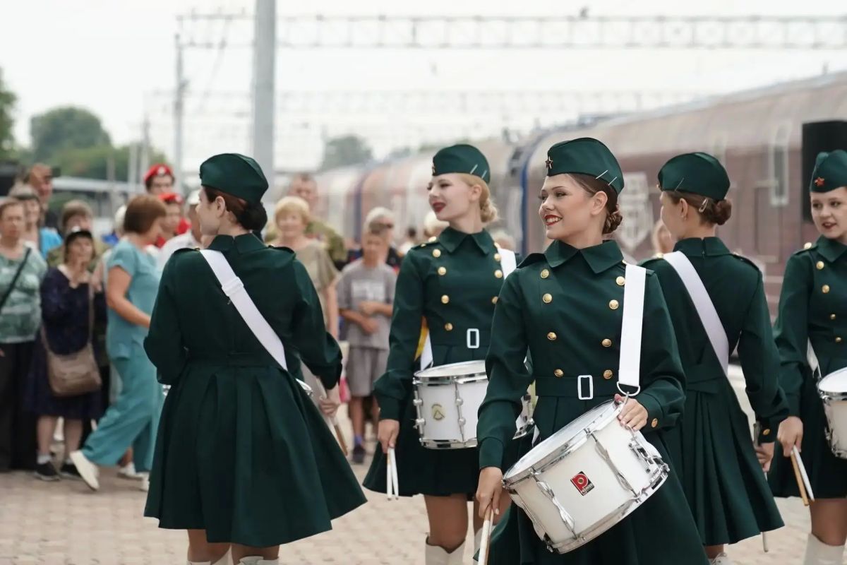 Уникальный передвижной музей «Поезд Победы» работает в Кемерове Уникальный передвижной музей «Поезд Победы» работает в Кемерове