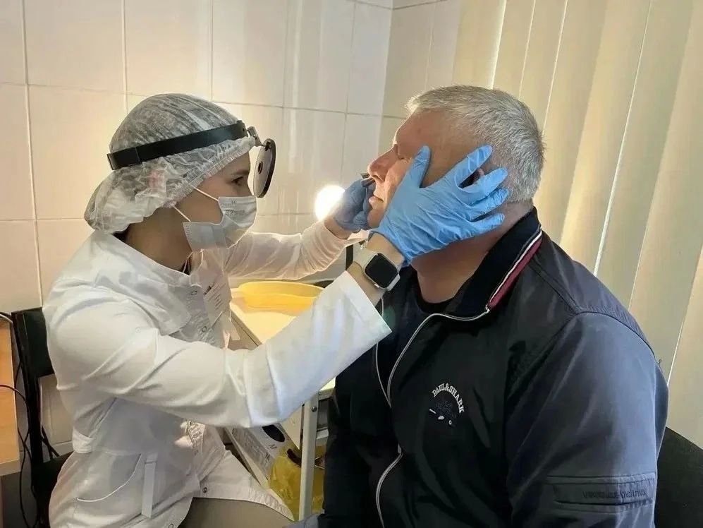 Более 117 тысяч жителей Кузбасса проверили здоровье в передвижных медицинских комплексах с начала года