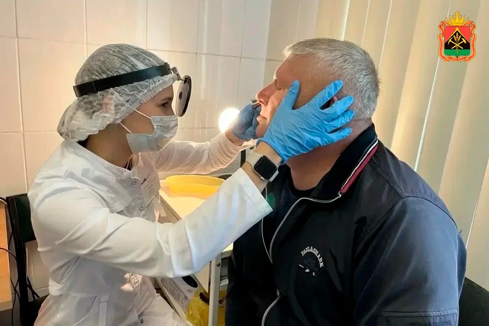 Более 117 тысяч жителей Кузбасса проверили здоровье в передвижных медицинских комплексах с начала года Более 117 тысяч жителей Кузбасса проверили здоровье в передвижных медицинских комплексах с начала года