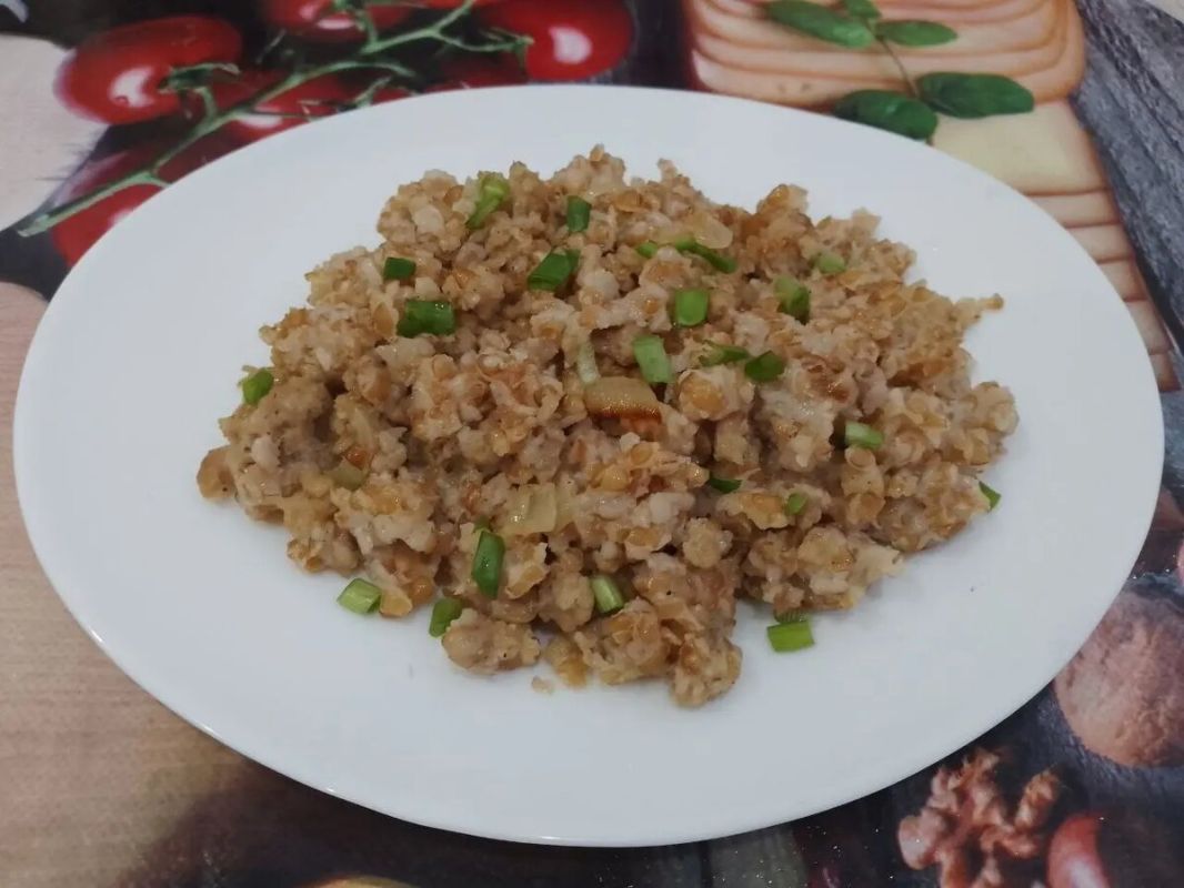 Пшеничная каша с мясом: сытное традиционное блюдо