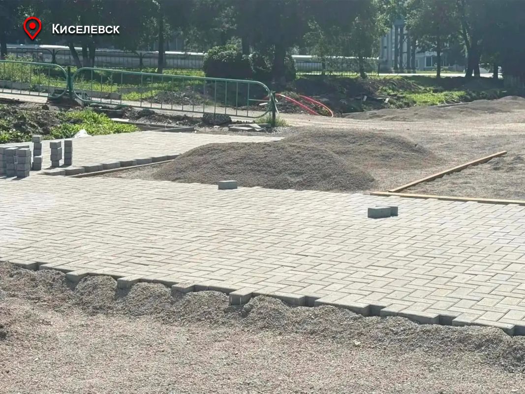 Илья Середюк: Пять интересных общественных пространств создаются в Кузбассе благодаря федеральной поддержке Илья Середюк: Пять интересных общественных пространств создаются в Кузбассе благодаря федеральной поддержке