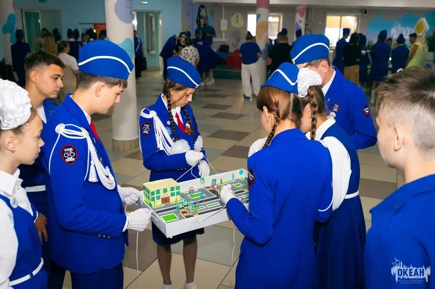 Юные кузбассовцы представили проекты на конкурсе «Безопасное движение – безопасный мир!» в ВДЦ «Океан» Юные кузбассовцы представили проекты на конкурсе «Безопасное движение – безопасный мир!» в ВДЦ «Океан»
