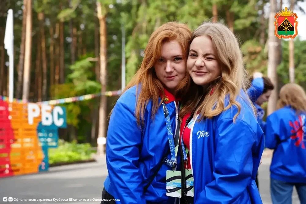 62-й день рождения отмечает профильная смена актива детско-юношеских организаций Кузбасса «Республика беспокойных сердец» 62-й день рождения отмечает профильная смена актива детско-юношеских организаций Кузбасса «Республика беспокойных сердец»
