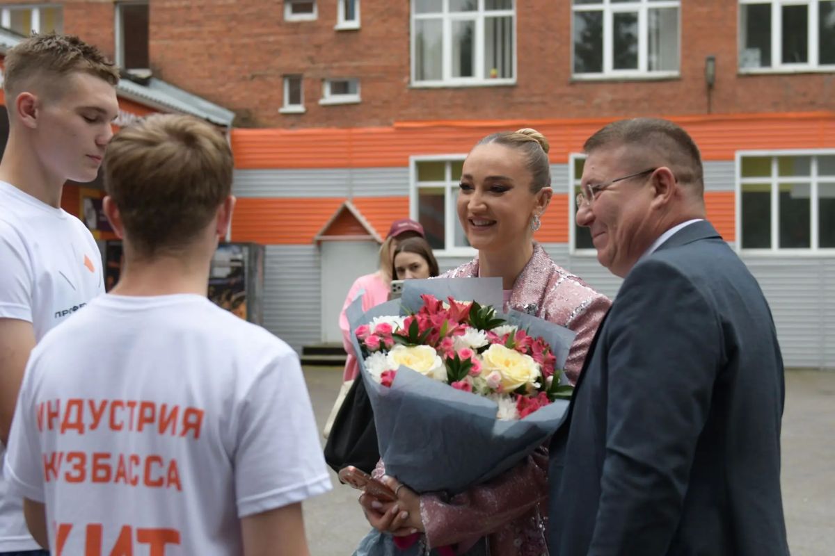 В Кузнецком индустриальном техникуме прошли съёмки нового сезона проекта «Ольга Вузова» В Кузнецком индустриальном техникуме прошли съёмки нового сезона проекта «Ольга Вузова»