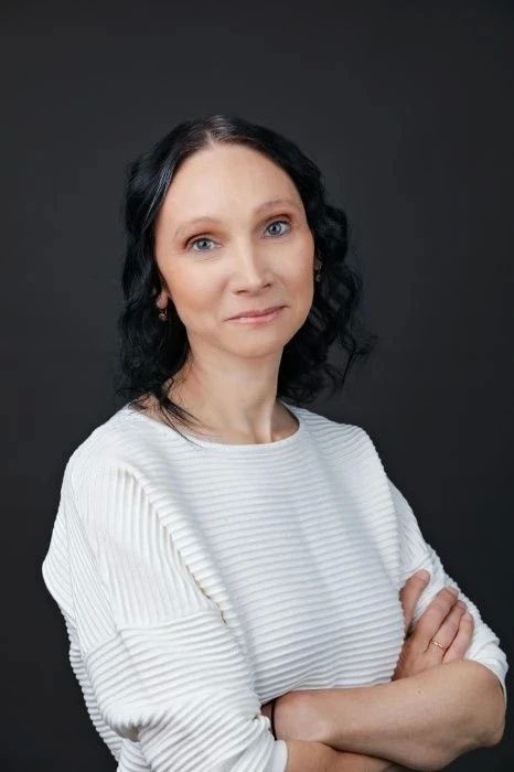 В рубрике #НашиПедагоги — Светлана Буратынская, заведующая кафедрой балетмейстерского творчества Кемеровского государственного института культуры