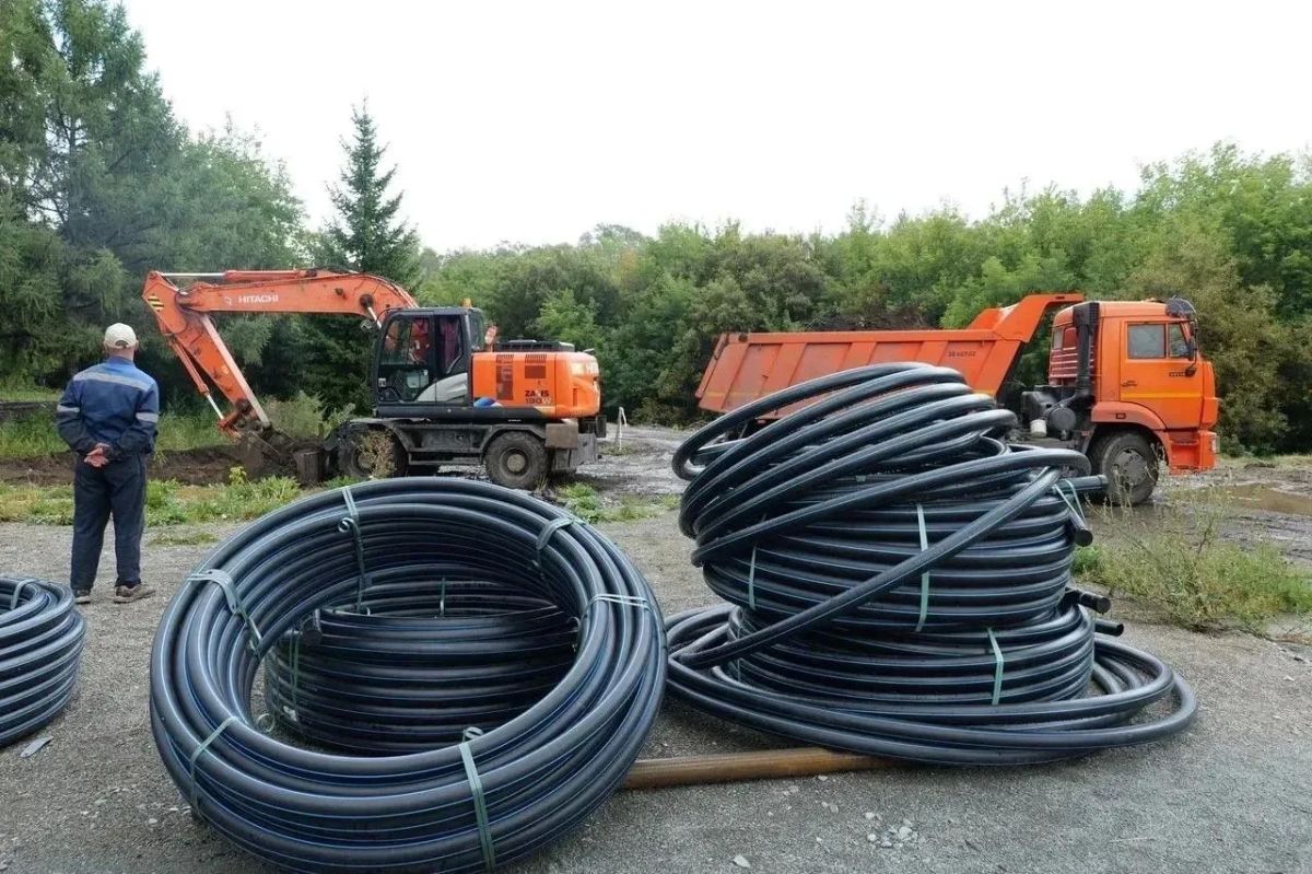 В Кемерове продолжается капитальный ремонт парка «Антошка» В Кемерове продолжается капитальный ремонт парка «Антошка»