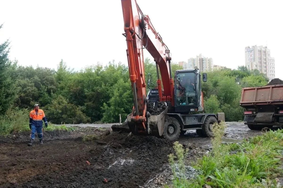 В Кемерове продолжается капитальный ремонт парка «Антошка» В Кемерове продолжается капитальный ремонт парка «Антошка»