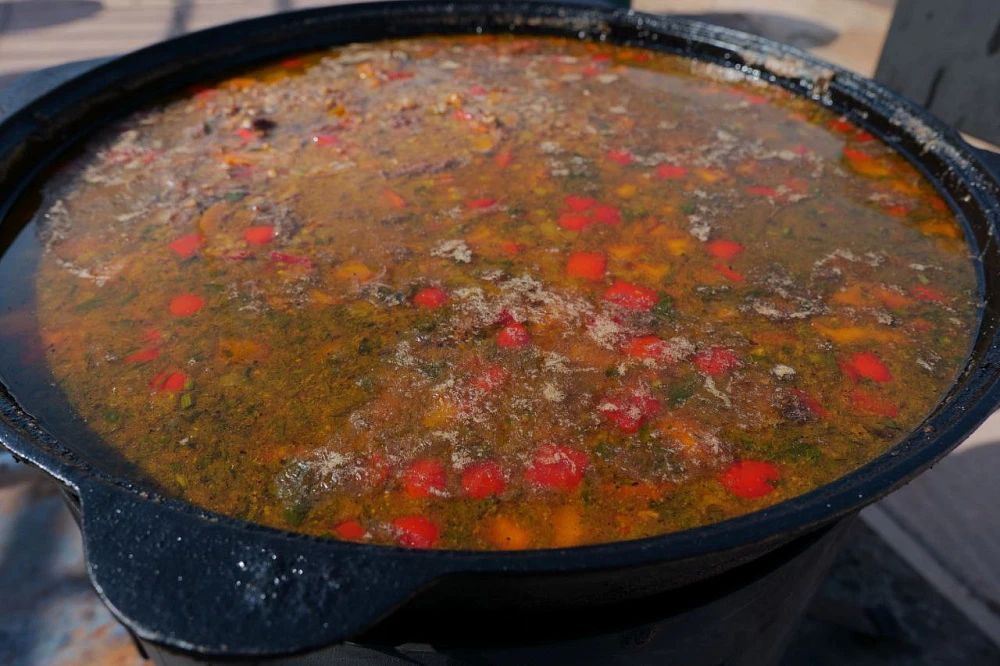 Гастрономические сюрпризы ждут гостей праздника в честь Дня шахтёра на Московской площади Гастрономические сюрпризы ждут гостей праздника в честь Дня шахтёра на Московской площади