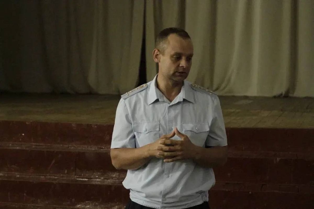 Транспортные полицейские провели профилактические беседы с подростками в центре «Авангард» Транспортные полицейские провели профилактические беседы с подростками в центре «Авангард»