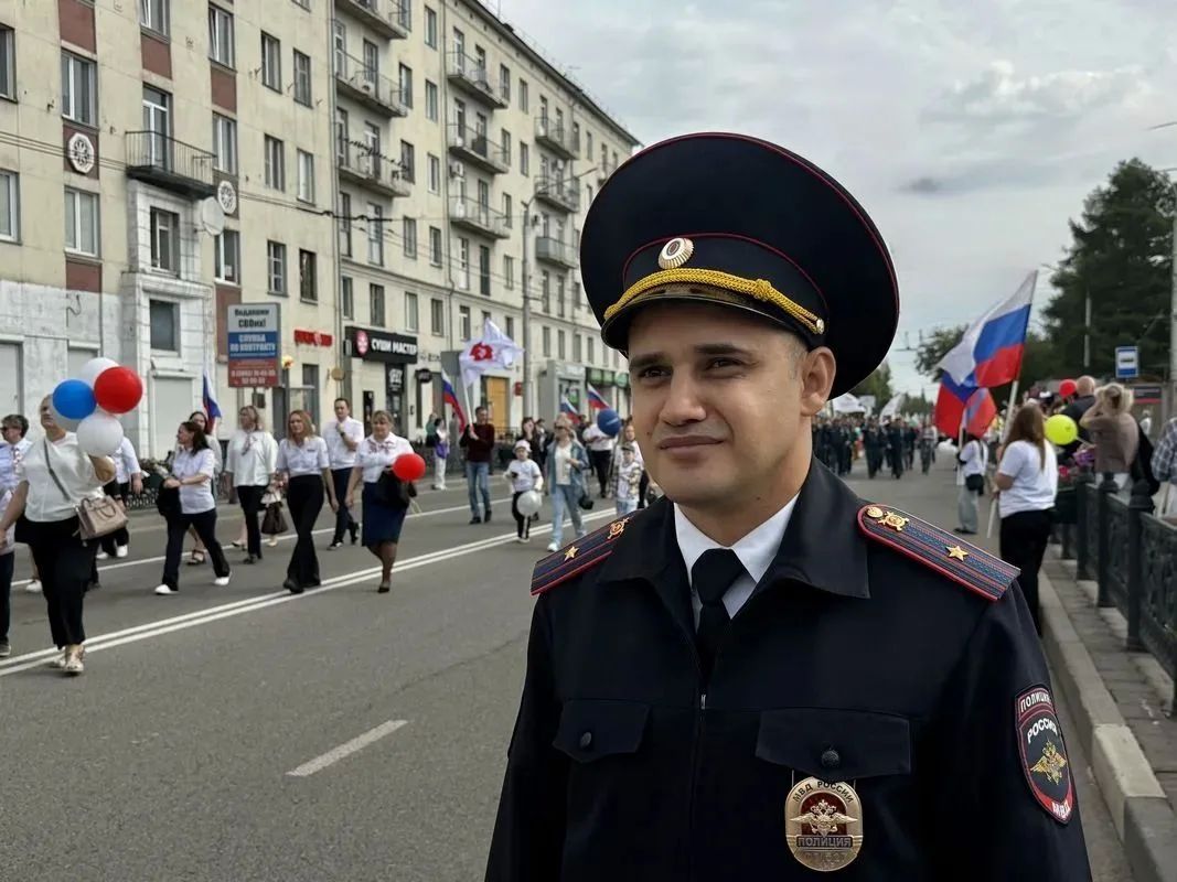 Кузбасские полицейские обеспечили безопасность во время празднования Дня шахтера Кузбасские полицейские обеспечили безопасность во время празднования Дня шахтера
