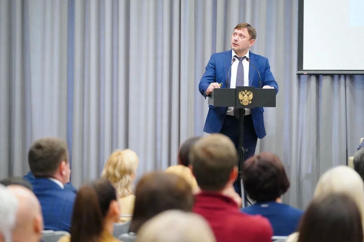 Илья Середюк: С предпринимателями Новокузнецка обсудили развитие малого и среднего бизнеса Илья Середюк: С предпринимателями Новокузнецка обсудили развитие малого и среднего бизнеса