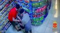 В Кемерове полицейские задержали злоумышленников, похитивших из супермаркета сумку с продуктами