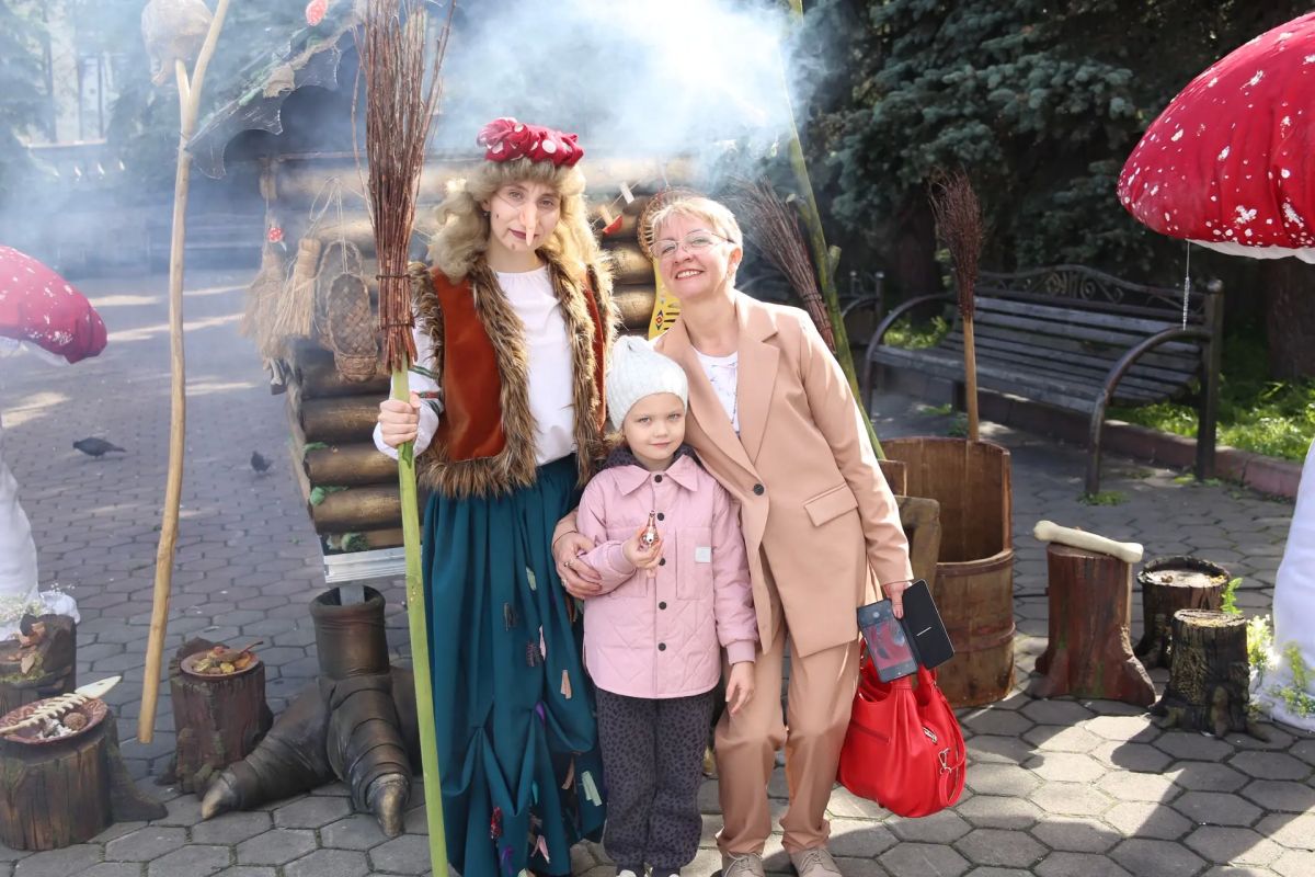 День знаний в Прокопьевском Ленкоме — праздник, который точно запомнится! День знаний в Прокопьевском Ленкоме — праздник, который точно запомнится!