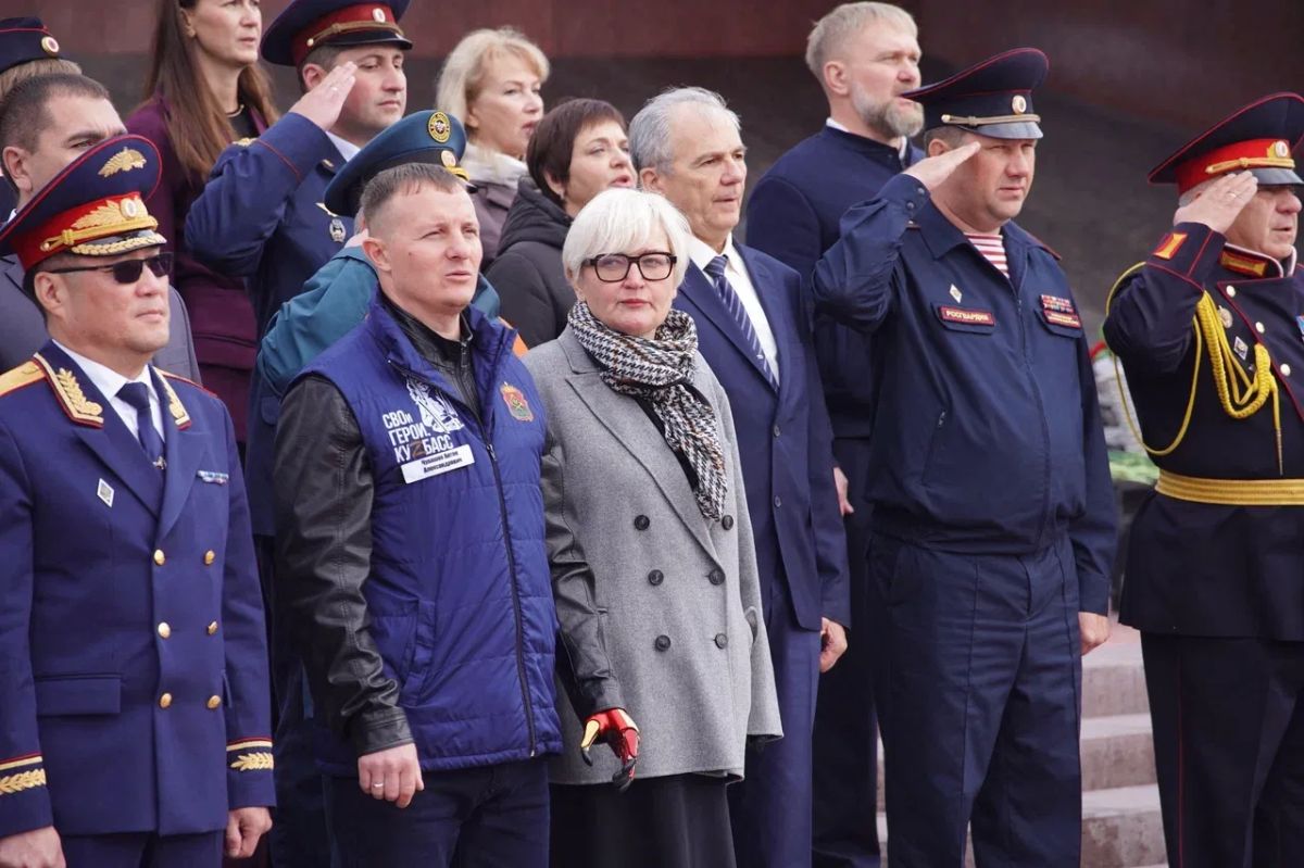 В Кузбассе прошла линейка для воспитанников губернаторских образовательных организаций В Кузбассе прошла линейка для воспитанников губернаторских образовательных организаций