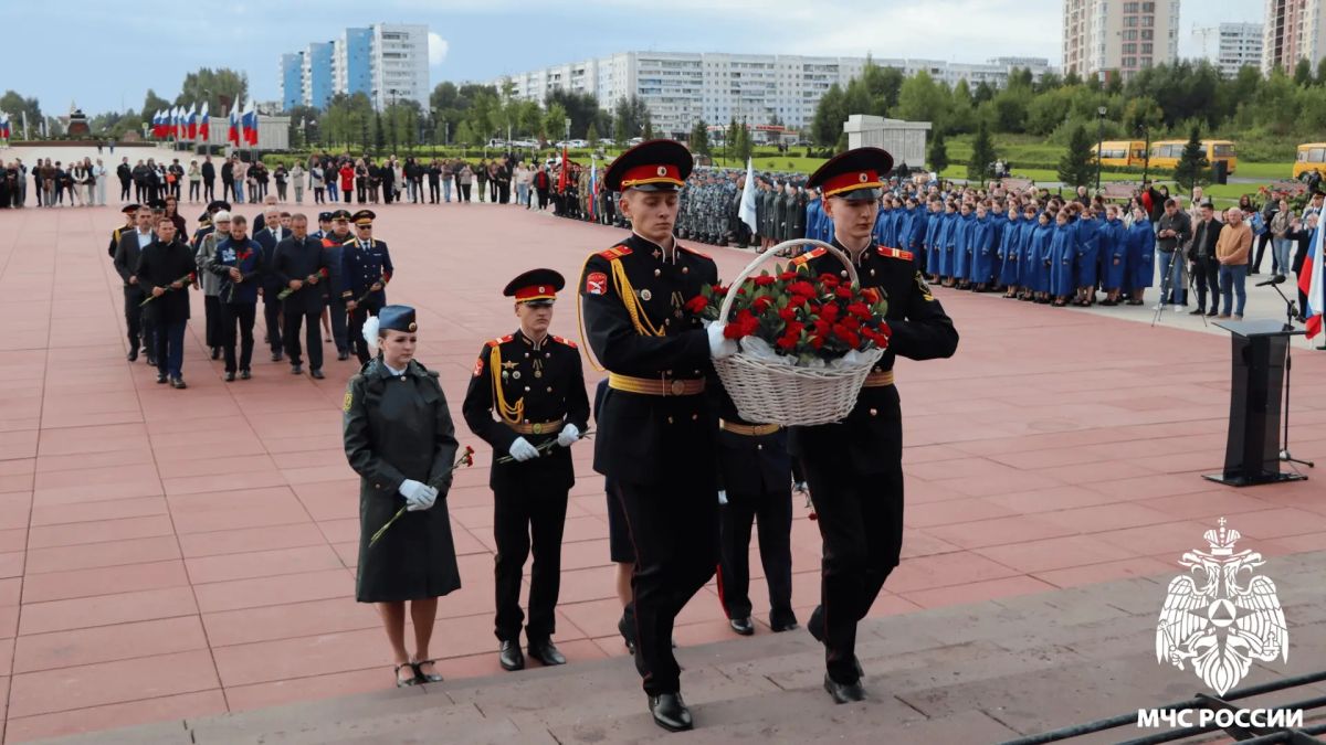 В Кузбассе прошла линейка для воспитанников губернаторских образовательных организаций В Кузбассе прошла линейка для воспитанников губернаторских образовательных организаций