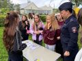 В Калтане сотрудники Госавтоинспекции совместно с активистами отряда ЮИД провели для школьников увлекательное профилактическое мероприятие «Вместе за безопасность!»