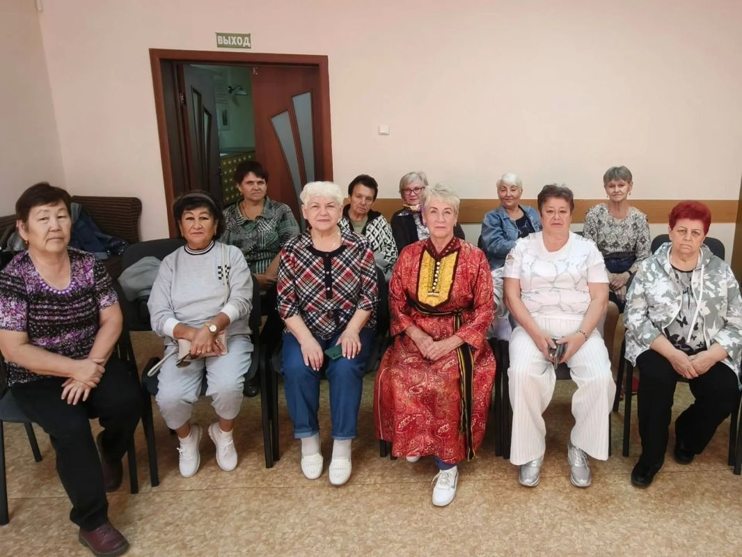 «Разные языки — одна душа»: Кузбасс отметил День языков народов Российской Федерации (6+) «Разные языки — одна душа»: Кузбасс отметил День языков народов Российской Федерации (6+)