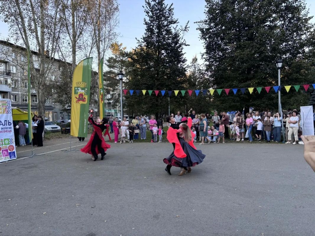 Фестиваль «Вместе ярче» в Центральном районе Фестиваль «Вместе ярче» в Центральном районе