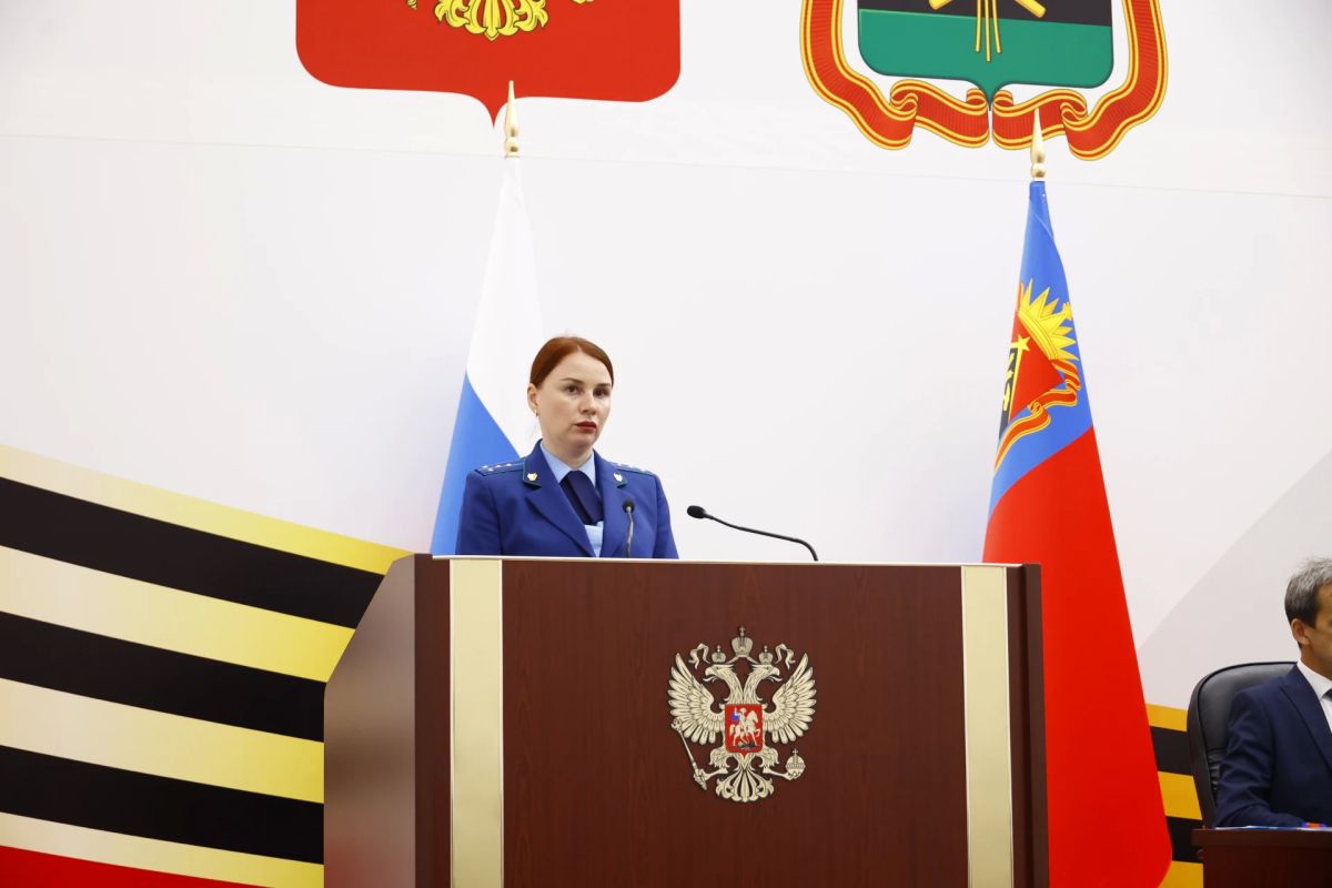 На тридцать девятом заседании Парламента Кузбасса депутаты рассмотрели законопроект, которым вносятся изменения в региональный закон «О дополнительных гарантиях права граждан на обращение» На тридцать девятом заседании Парламента Кузбасса депутаты рассмотрели законопроект, которым вносятся изменения в региональный закон «О дополнительных гарантиях права граждан на обращение»