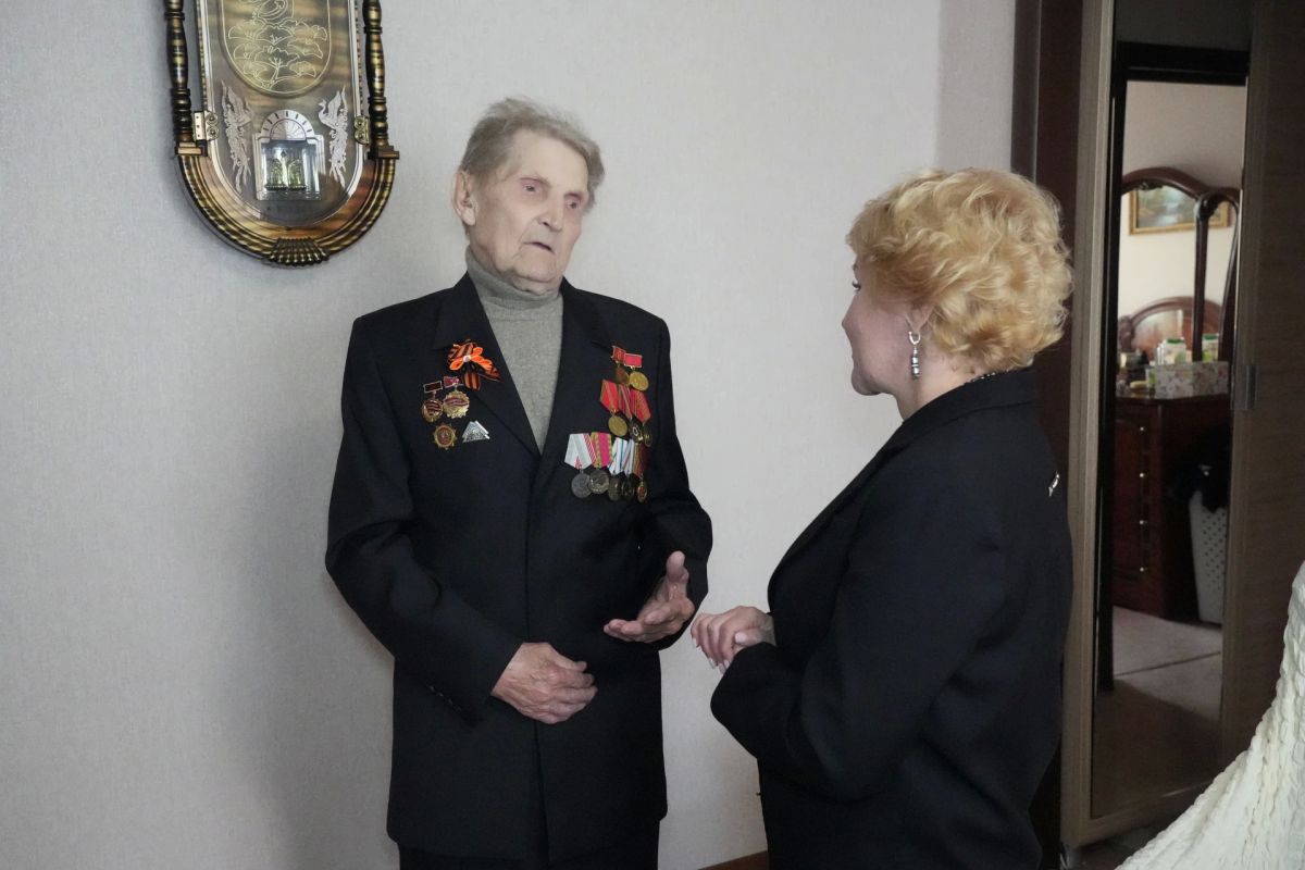 Сегодня 95-летие отметил кемеровчанин Александр Горшков, труженик тыла, ветеран труда Сегодня 95-летие отметил кемеровчанин Александр Горшков, труженик тыла, ветеран труда