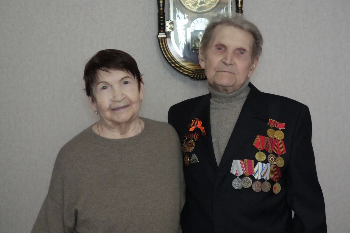 Сегодня 95-летие отметил кемеровчанин Александр Горшков, труженик тыла, ветеран труда Сегодня 95-летие отметил кемеровчанин Александр Горшков, труженик тыла, ветеран труда