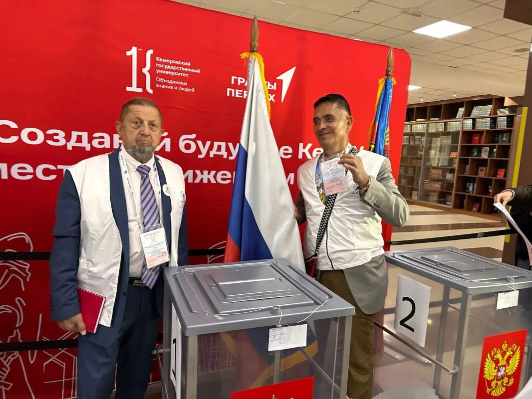 В Кузбасс приехали международные наблюдатели В Кузбасс приехали международные наблюдатели