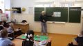 Сотрудники Госавтоинспекции Беловского муниципального округа рассказали первоклассникам о мерах безопасности