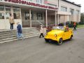 Житель Кемерова устроил катания на раритетном автомобиле рядом с избирательным участком