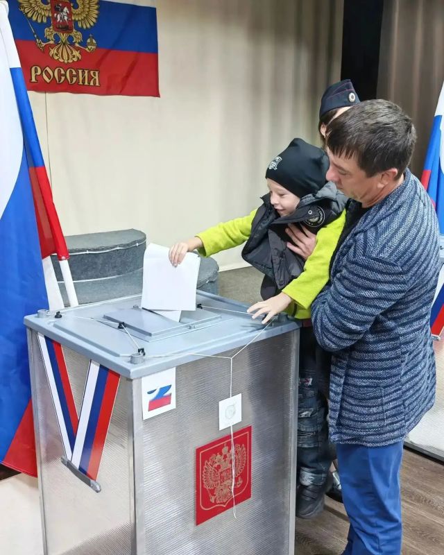 Первый день голосования завершился Первый день голосования завершился