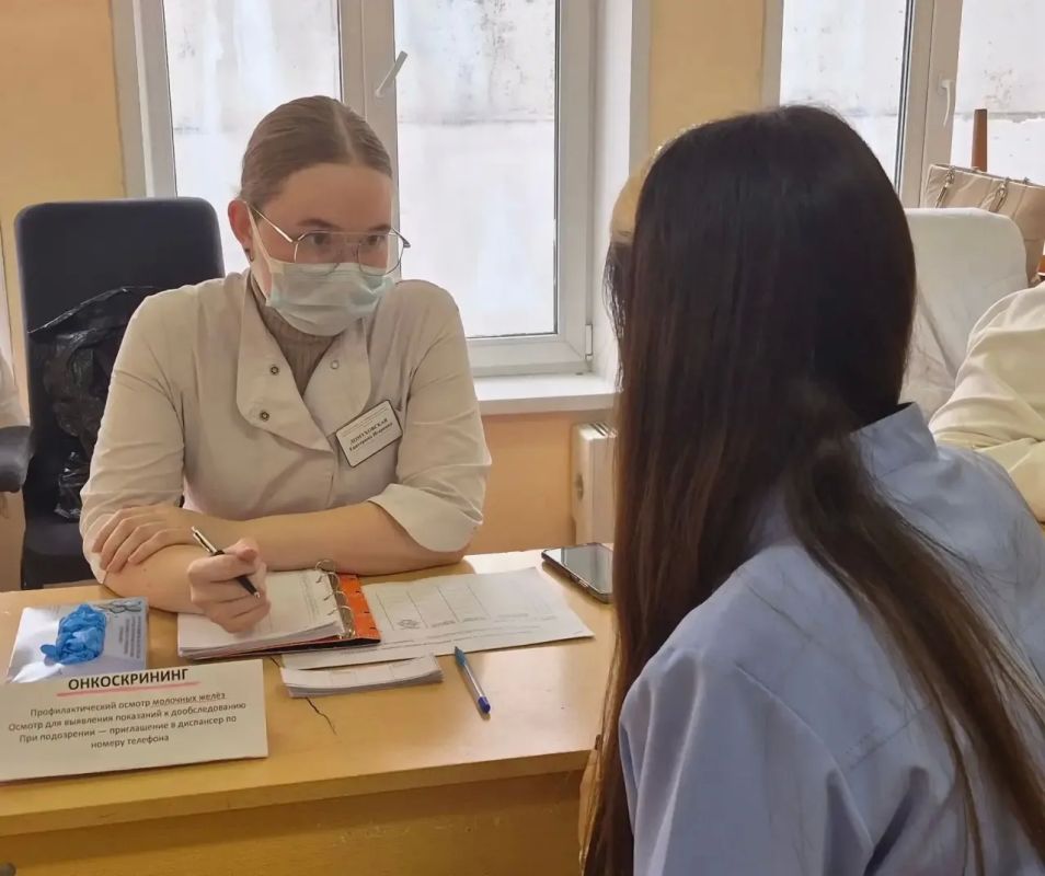 Второй день голосования — медики Кузбасса снова рядом с избирательными участками Второй день голосования — медики Кузбасса снова рядом с избирательными участками