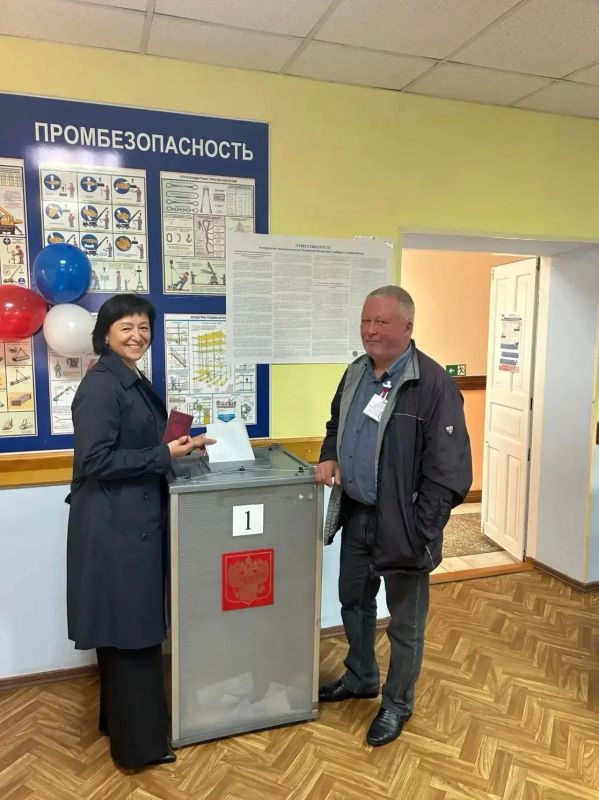 Кузбасс выбирает!. В регионе стартовал второй день выборов депутатов в Государственную думу Федерального собрания РФ IX созыва Кузбасс выбирает!. В регионе стартовал второй день выборов депутатов в Государственную думу Федерального собрания РФ IX созыва