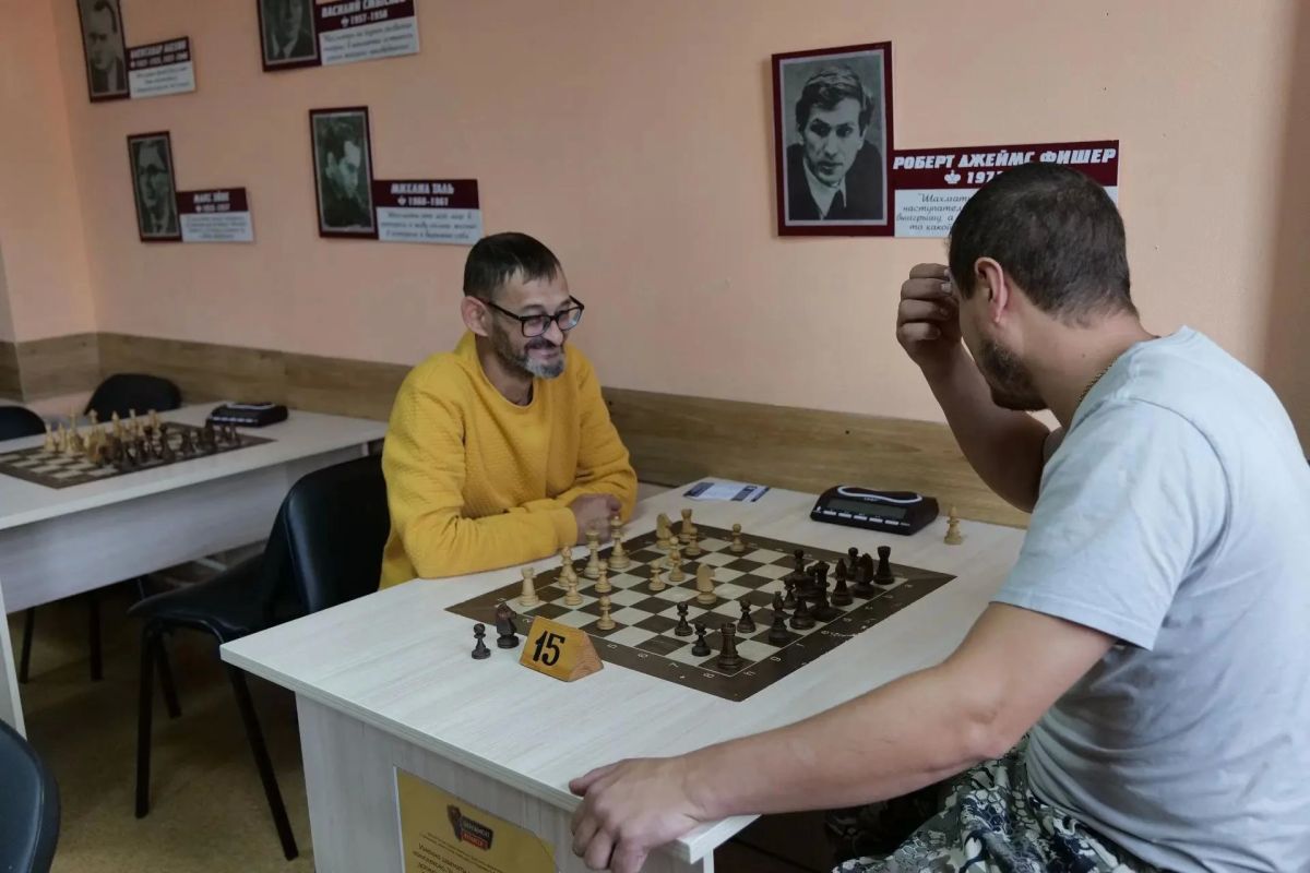 В Кемерове площадки с избирательными участками стали точками притяжения: в учреждениях проходят разные активности В Кемерове площадки с избирательными участками стали точками притяжения: в учреждениях проходят разные активности