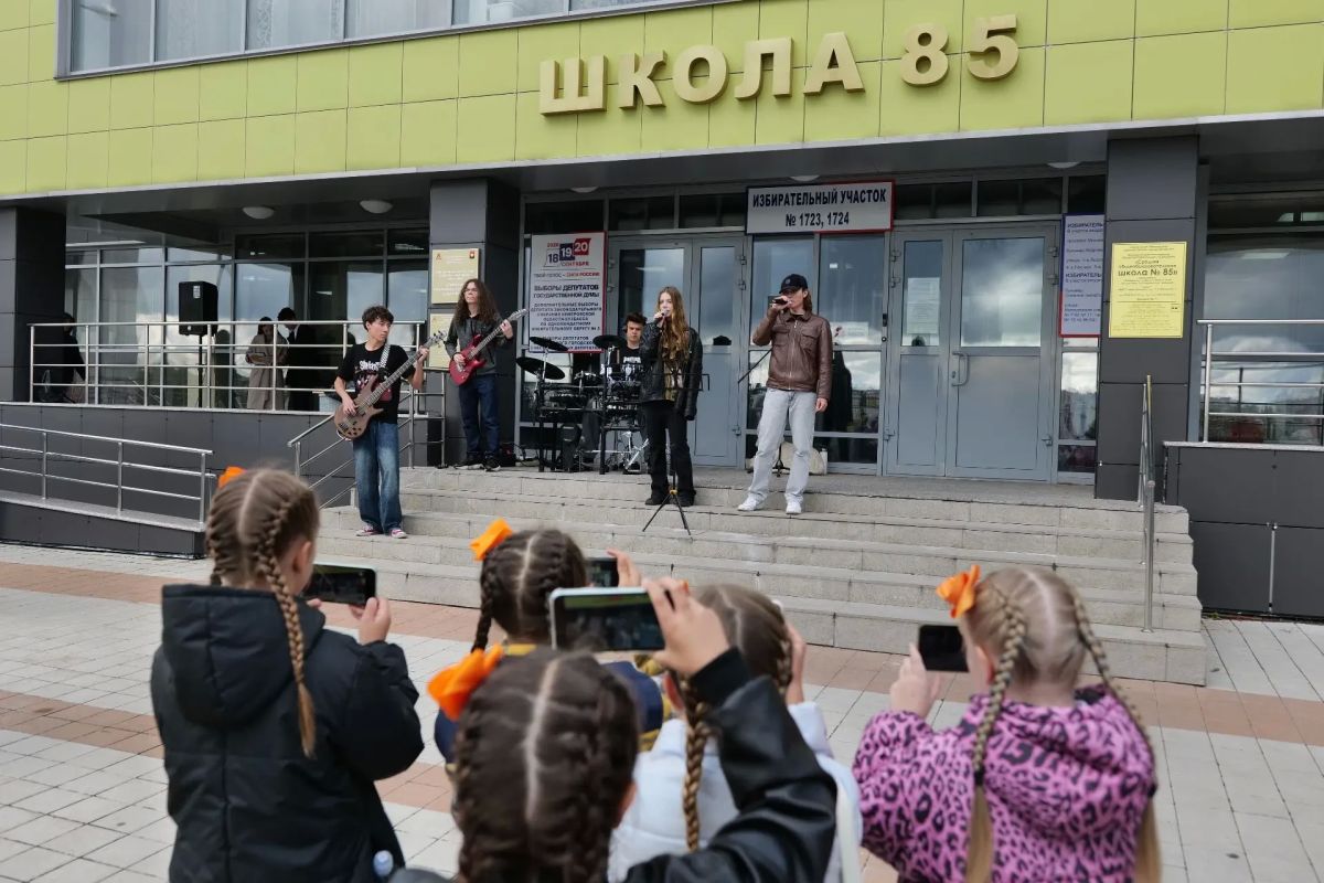 Когда выборы — это праздник: Лесная Поляна заряжает творчеством Когда выборы — это праздник: Лесная Поляна заряжает творчеством