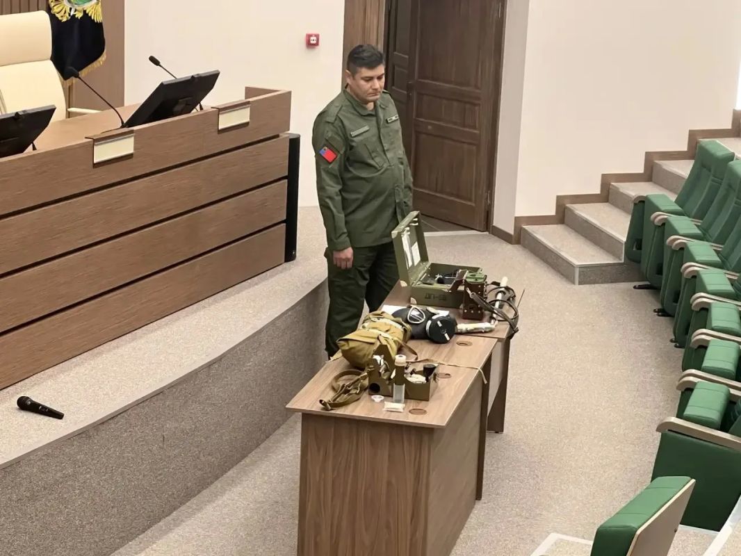 В прокуратуре Кемеровской области - Кузбасса прошли мастер-классы по военно-спортивной подготовке В прокуратуре Кемеровской области - Кузбасса прошли мастер-классы по военно-спортивной подготовке