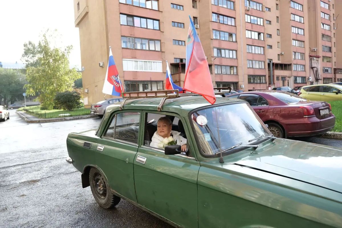 Кемеровчане приходят на выборы в свой день рождения Кемеровчане приходят на выборы в свой день рождения