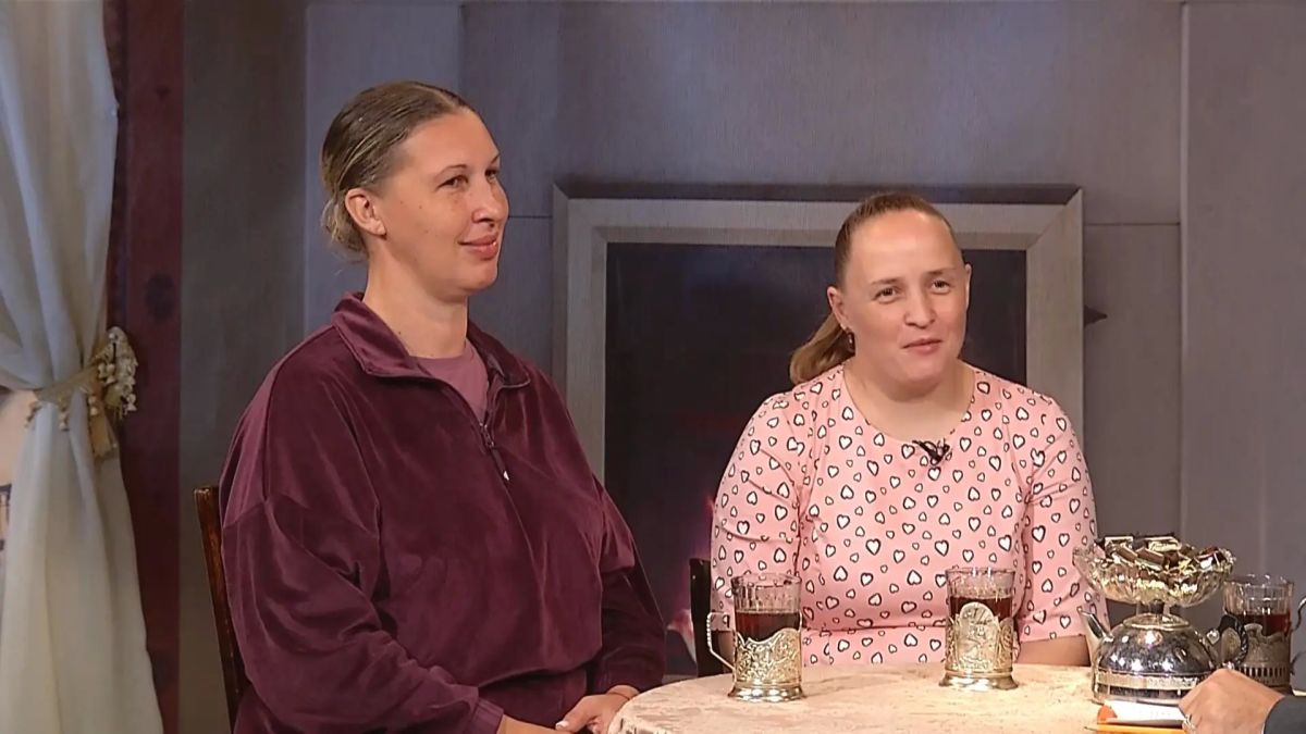 Всероссийский фестиваль-конкурс любительского циркового искусства «Под куполом» покорили воспитанники новокузнецкой студии «Колибри» Всероссийский фестиваль-конкурс любительского циркового искусства «Под куполом» покорили воспитанники новокузнецкой студии «Колибри»