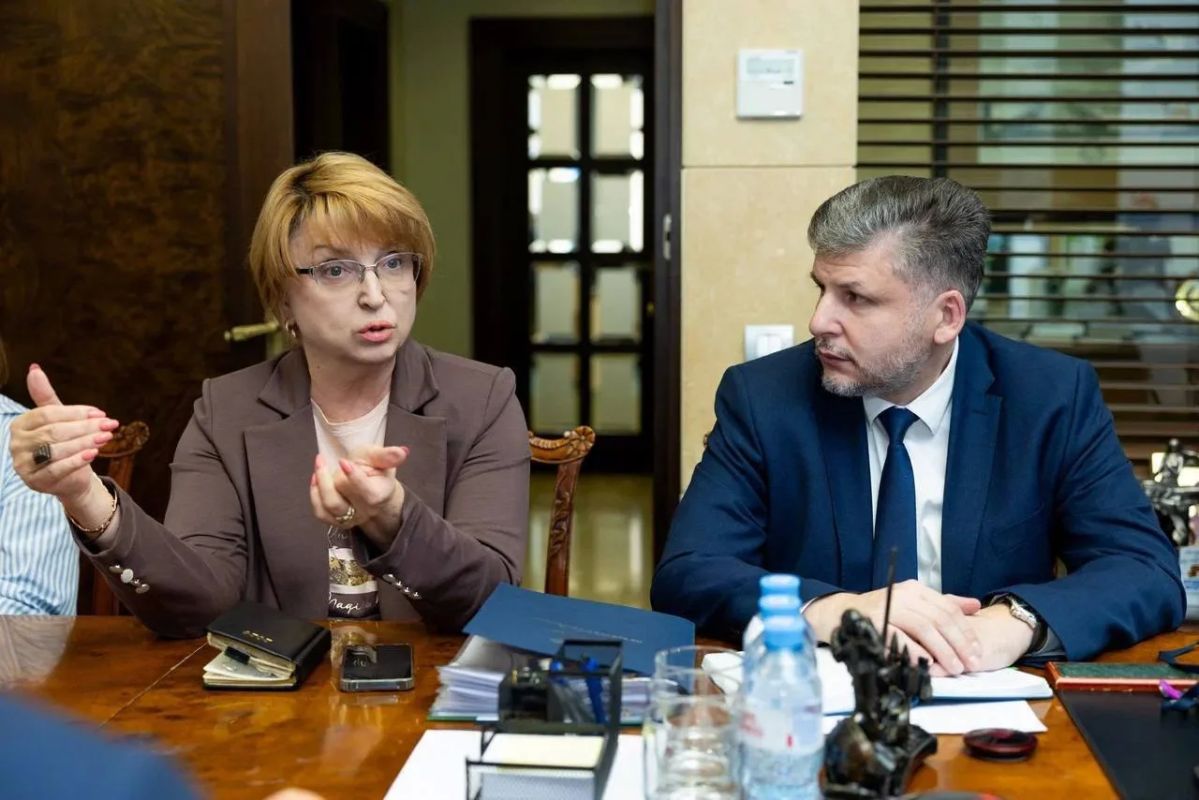 Анна Цивилева: В рамках рабочей встречи с губернатором Кемеровской области – Кузбасса Ильей Середюком обсудили поддержку ветеранов СВО и членов их семей в регионе Анна Цивилева: В рамках рабочей встречи с губернатором Кемеровской области – Кузбасса Ильей Середюком обсудили поддержку ветеранов СВО и членов их семей в регионе