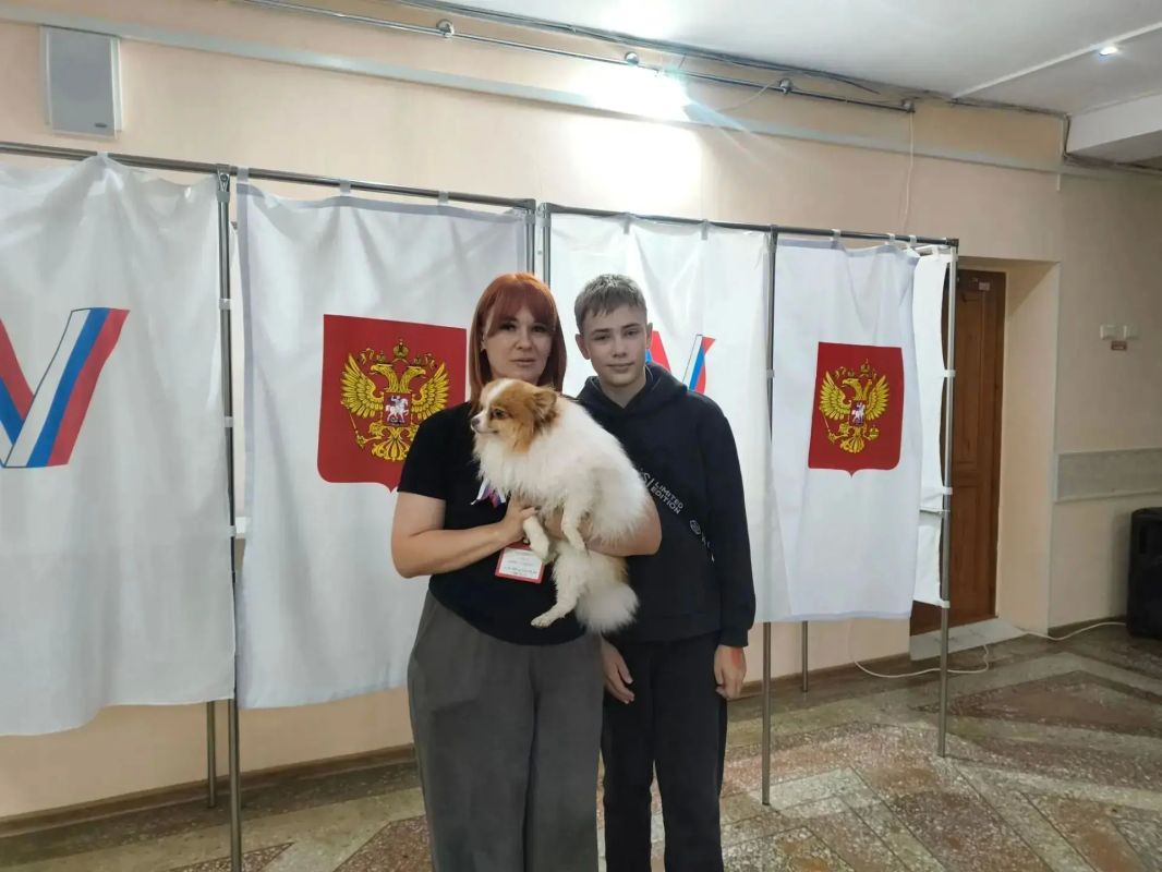 У них – лапки. Но они все равно пришли на выборы! У них – лапки. Но они все равно пришли на выборы!