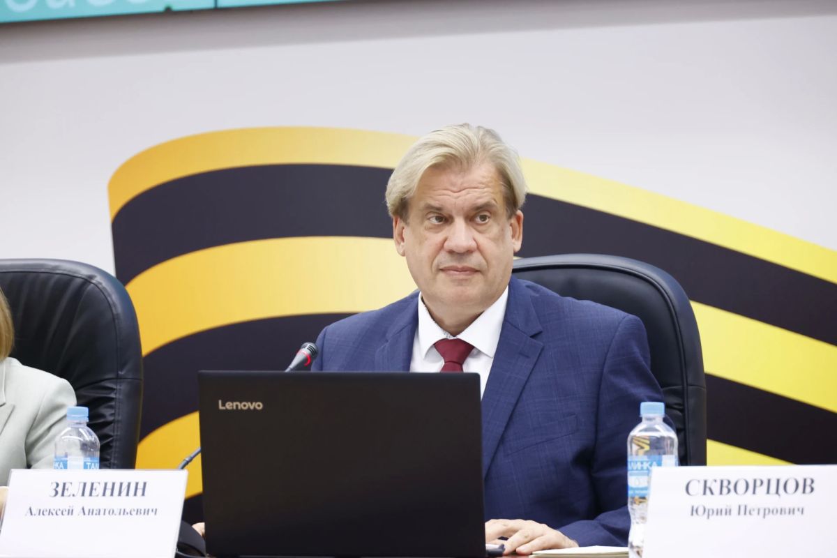 На сороковом заседании Парламента Кузбасса депутаты во втором чтении рассмотрели законопроект, которым вносятся изменения в региональный закон «О государственной поддержке инвестиционной, инновационной и производственной... На сороковом заседании Парламента Кузбасса депутаты во втором чтении рассмотрели законопроект, которым вносятся изменения в региональный закон «О государственной поддержке инвестиционной, инновационной и производственной...