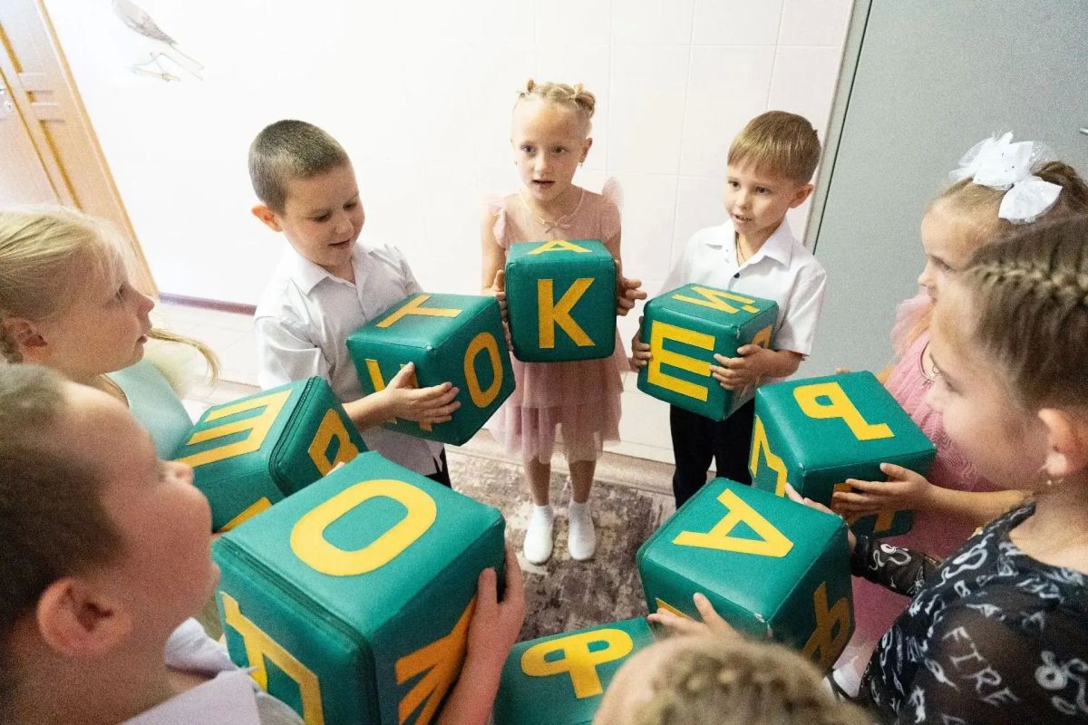 В Кемерове более 5,4 тысячи человек отметили День работника дошкольного образования В Кемерове более 5,4 тысячи человек отметили День работника дошкольного образования