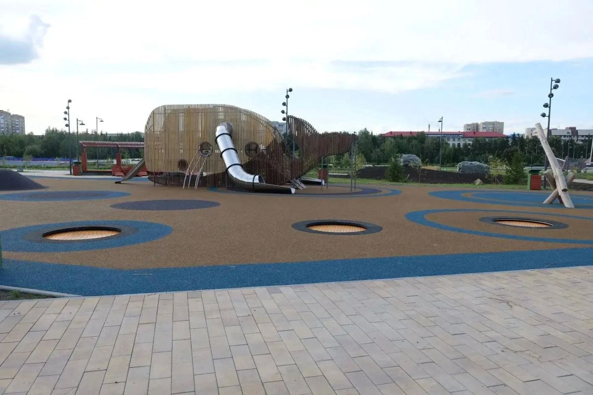 В Кемерове завтра с 14:00 будут открыты для прогулок общественное пространство напротив парка Жукова, мемориальный комплекс Александра Невского и новый пешеходный мост через Искитимку В Кемерове завтра с 14:00 будут открыты для прогулок общественное пространство напротив парка Жукова, мемориальный комплекс Александра Невского и новый пешеходный мост через Искитимку